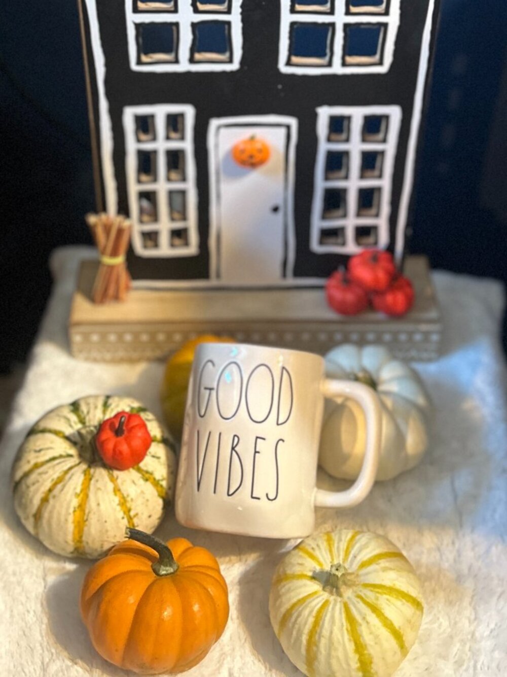 RAE DUNN (GOOD VIBES) Mug
